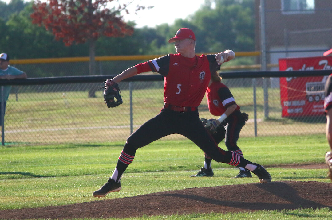 Big night for Mathews in big win for Big Reds